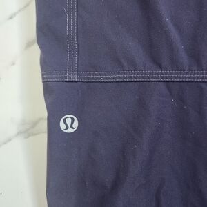 Lululemon dog walkers